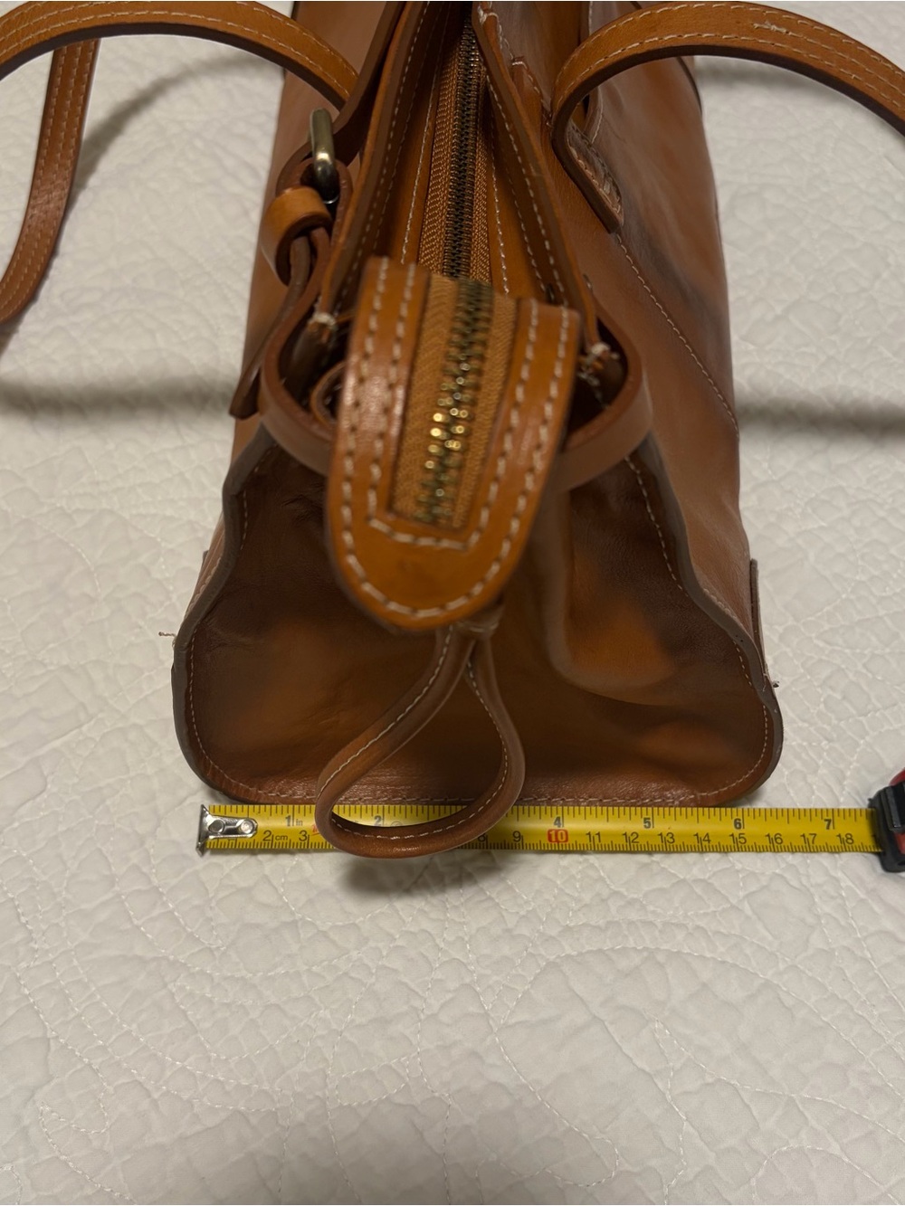 Cavalcanti Leather Purse - Picture 5 of 7
